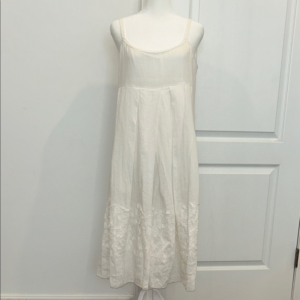 Pure DKNY Women’s Elegant White Maxi Dress, Size Small